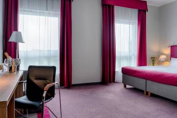 Фото номера Двухместный номер «Премиум» с 1 кроватью Отель Focus Hotel Katowice Chorzów г. Хожув 9