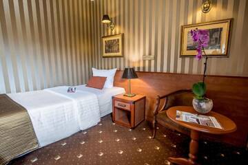 Фото номера Стандартный одноместный номер Отель Hotel Diament Bella Notte Katowice - Chorzów г. Хожув 7