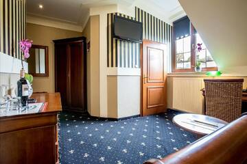 Фото номера Представительский двухместный номер с 1 кроватью Отель Hotel Diament Bella Notte Katowice - Chorzów г. Хожув 5