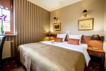 Фото номера Стандартный двухместный номер с 1 кроватью Отель Hotel Diament Bella Notte Katowice - Chorzów г. Хожув 4