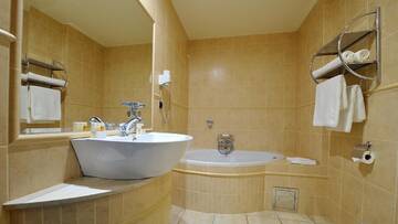 Фото номера Люкс Отель Hotel Diament Bella Notte Katowice - Chorzów г. Хожув 3