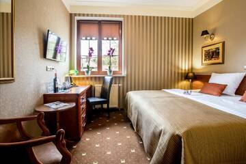 Фото номера Стандартный двухместный номер с 1 кроватью Отель Hotel Diament Bella Notte Katowice - Chorzów г. Хожув 6